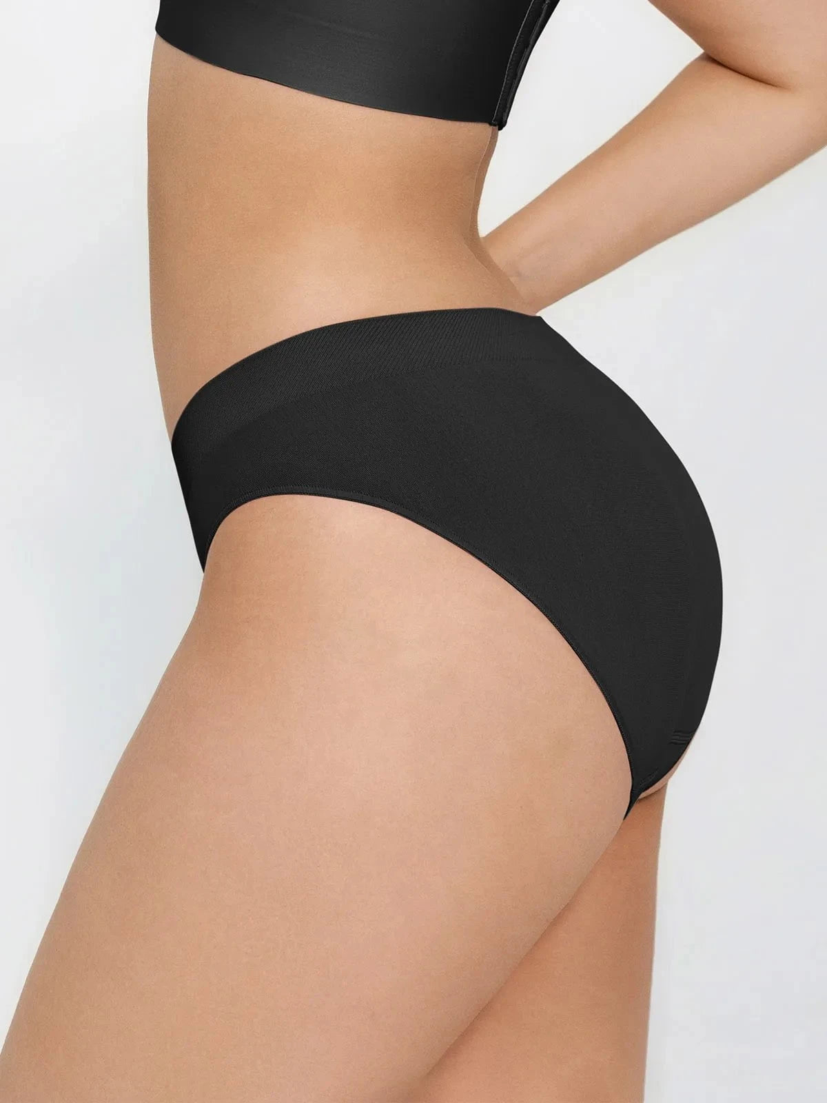 Seamless Solid Stretchy Fit Mid-Rise Brief
