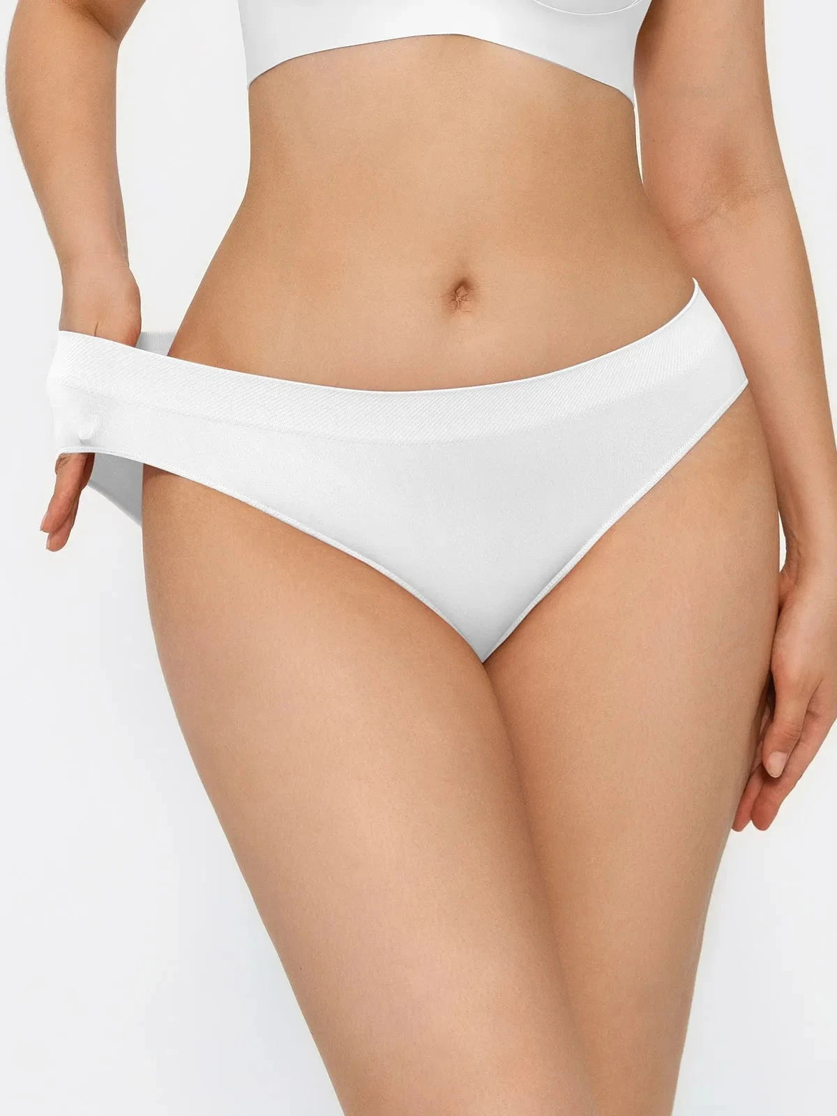 Seamless Solid Stretchy Fit Mid-Rise Brief